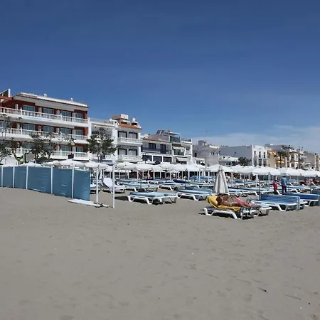 Apartment 071 - Beachside Studio Perfect For A Family Getaway Torremolinos