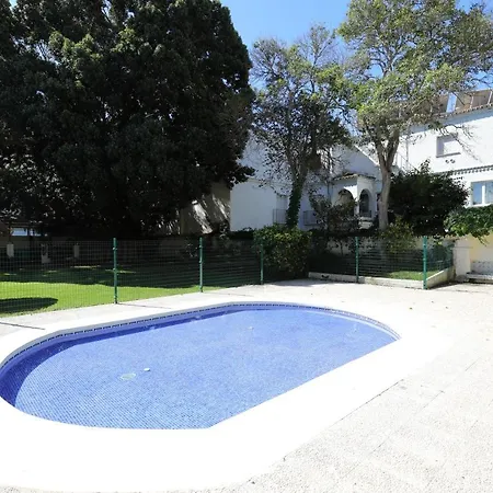 Apartment 071 - Beachside Studio Perfect For A Family Getaway