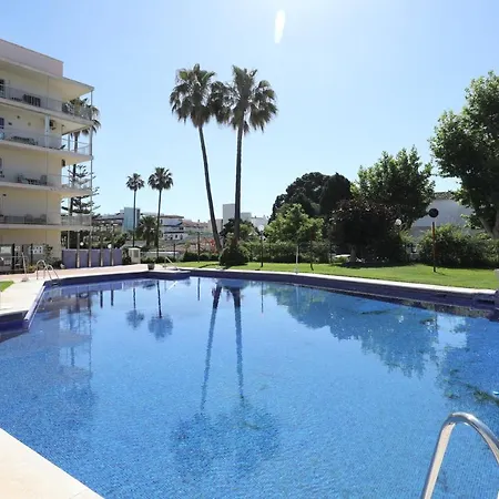 Apartment 071 - Beachside Studio Perfect For A Family Getaway Torremolinos
